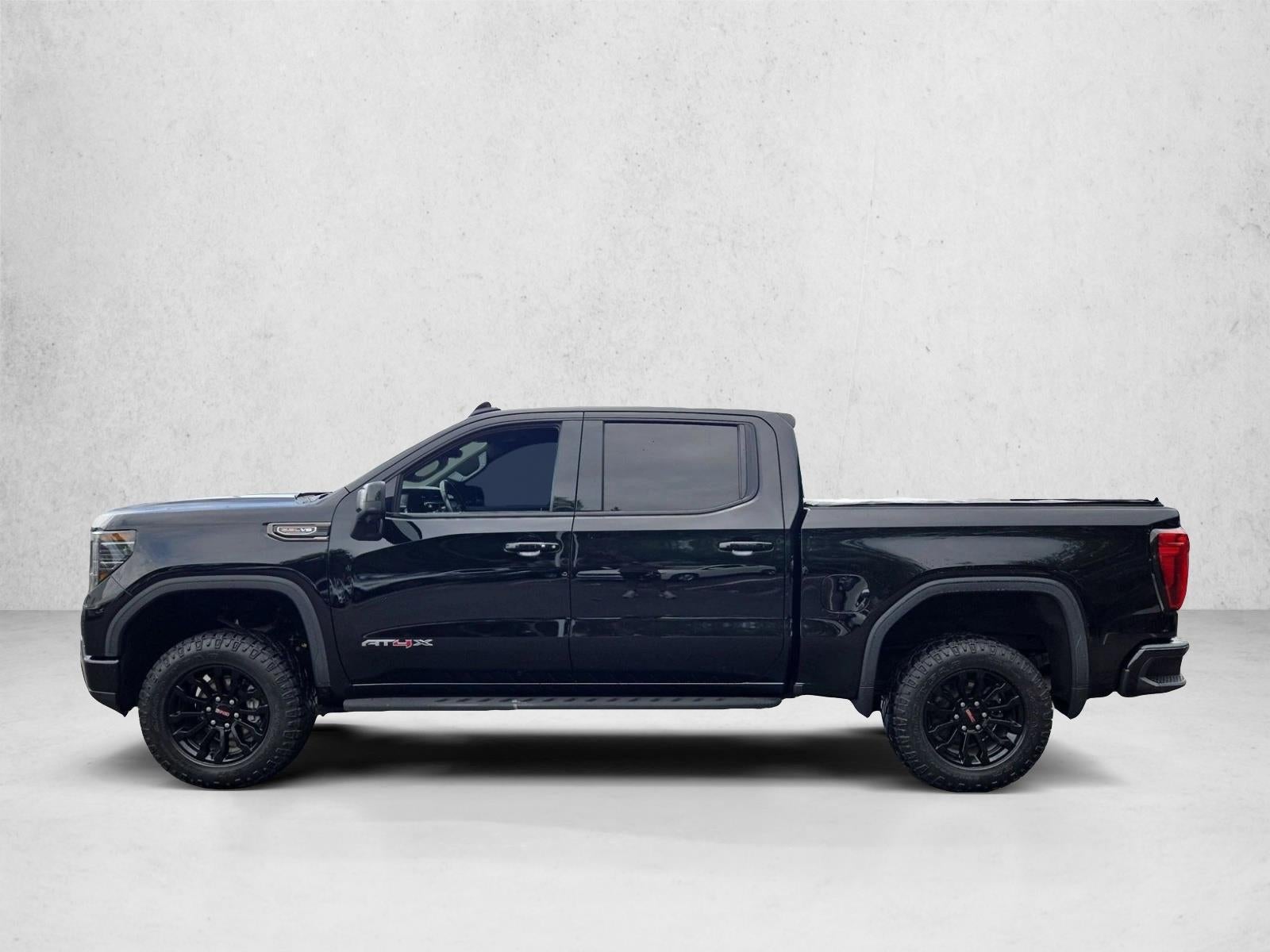 2022 GMC Sierra 1500 Crew Cab Short Box 4-Wheel Drive AT4X