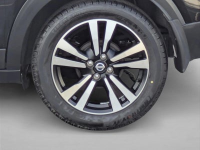 2020 Nissan Kicks SV FWD