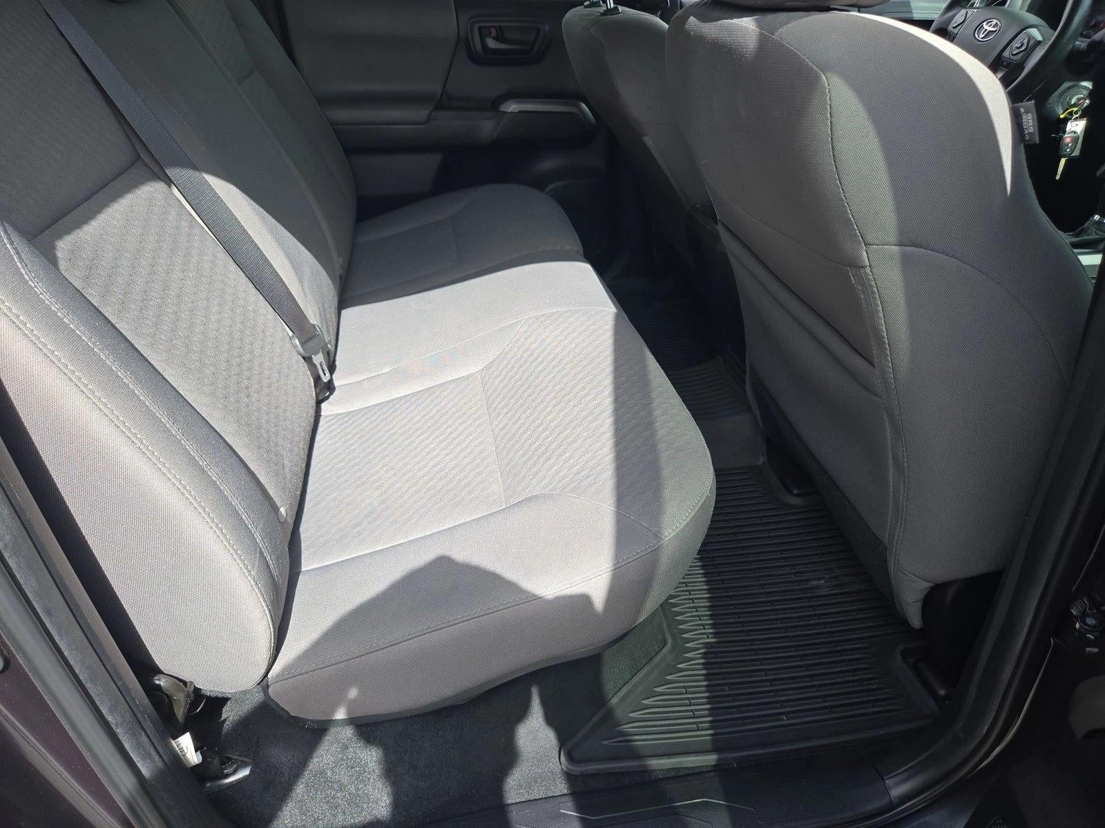 2022 Toyota Tacoma 2WD 2WD SR5 Double Cab 5' Bed V6 AT (GS)