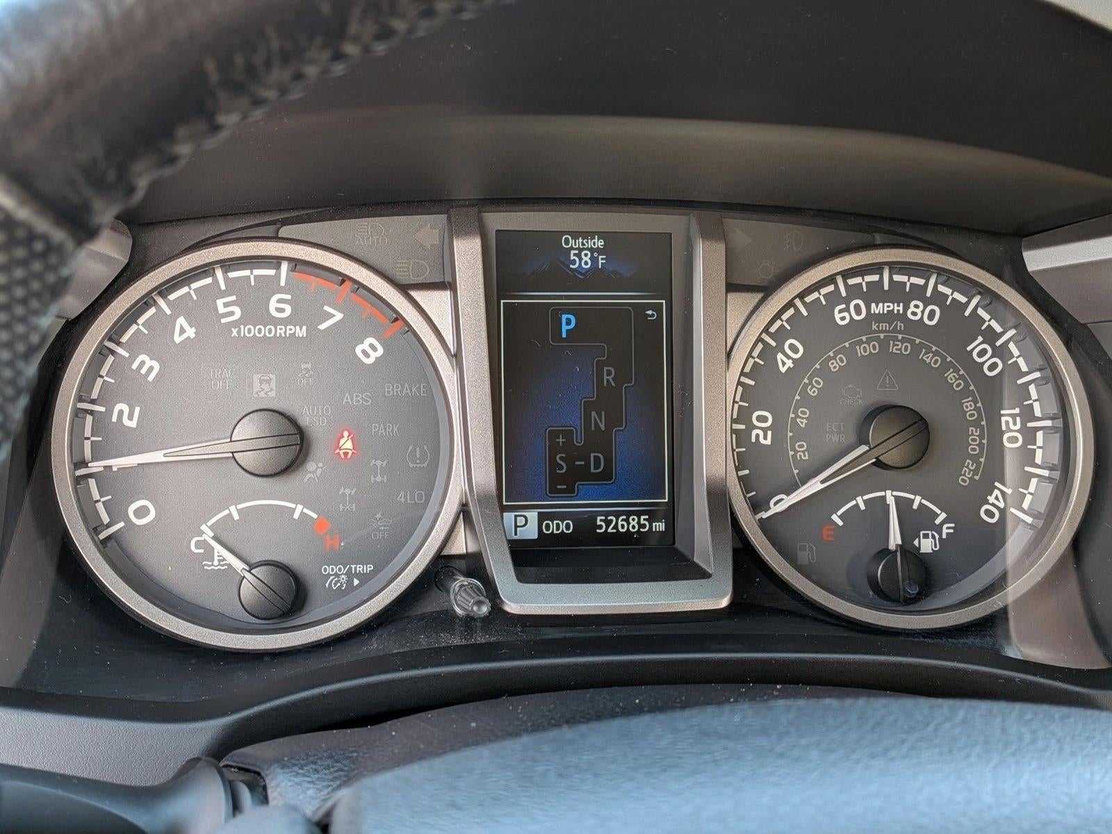 2018 Toyota Tacoma SR5 Double Cab 5' Bed V6 4x2 AT (GS)