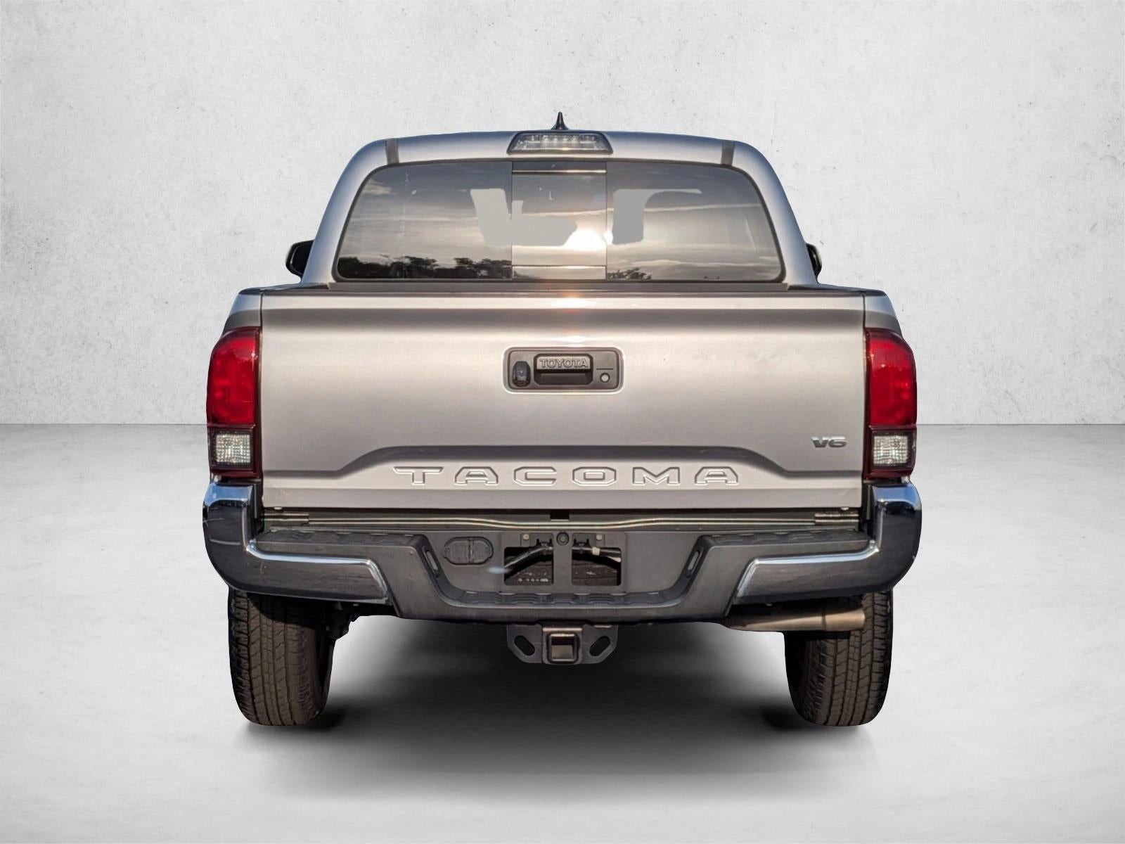 2018 Toyota Tacoma SR5 Double Cab 5' Bed V6 4x2 AT (GS)