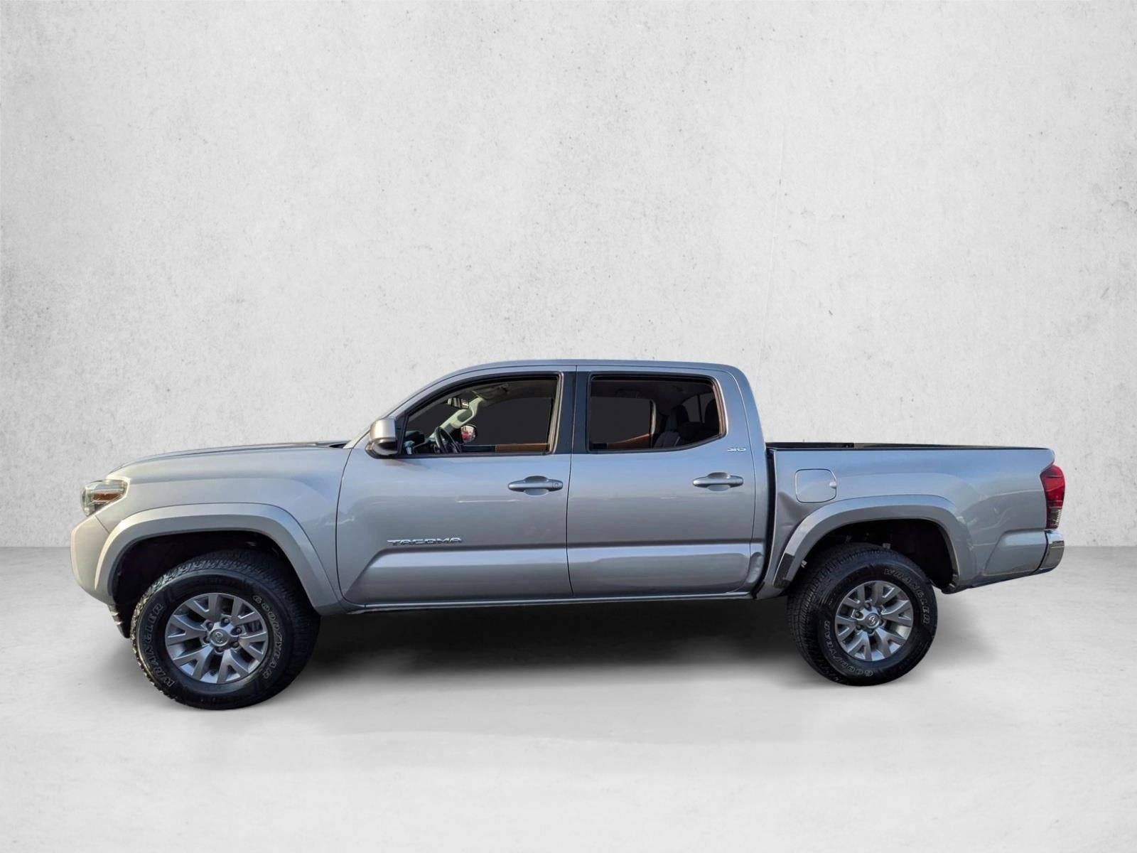 2018 Toyota Tacoma SR5 Double Cab 5' Bed V6 4x2 AT (GS)