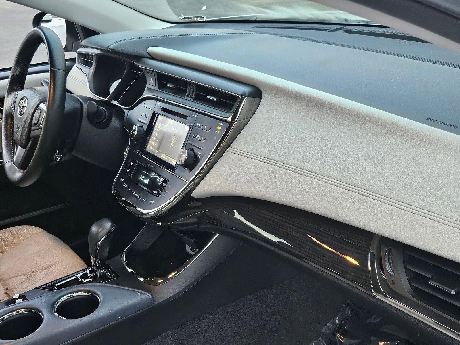 2015 Toyota Avalon Hybrid 4dr Sdn XLE Touring (Natl)