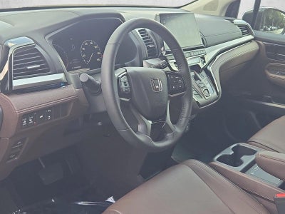 2026 Honda Odyssey Touring Auto