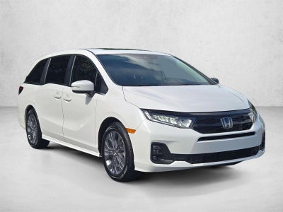 2026 Honda Odyssey Touring Auto