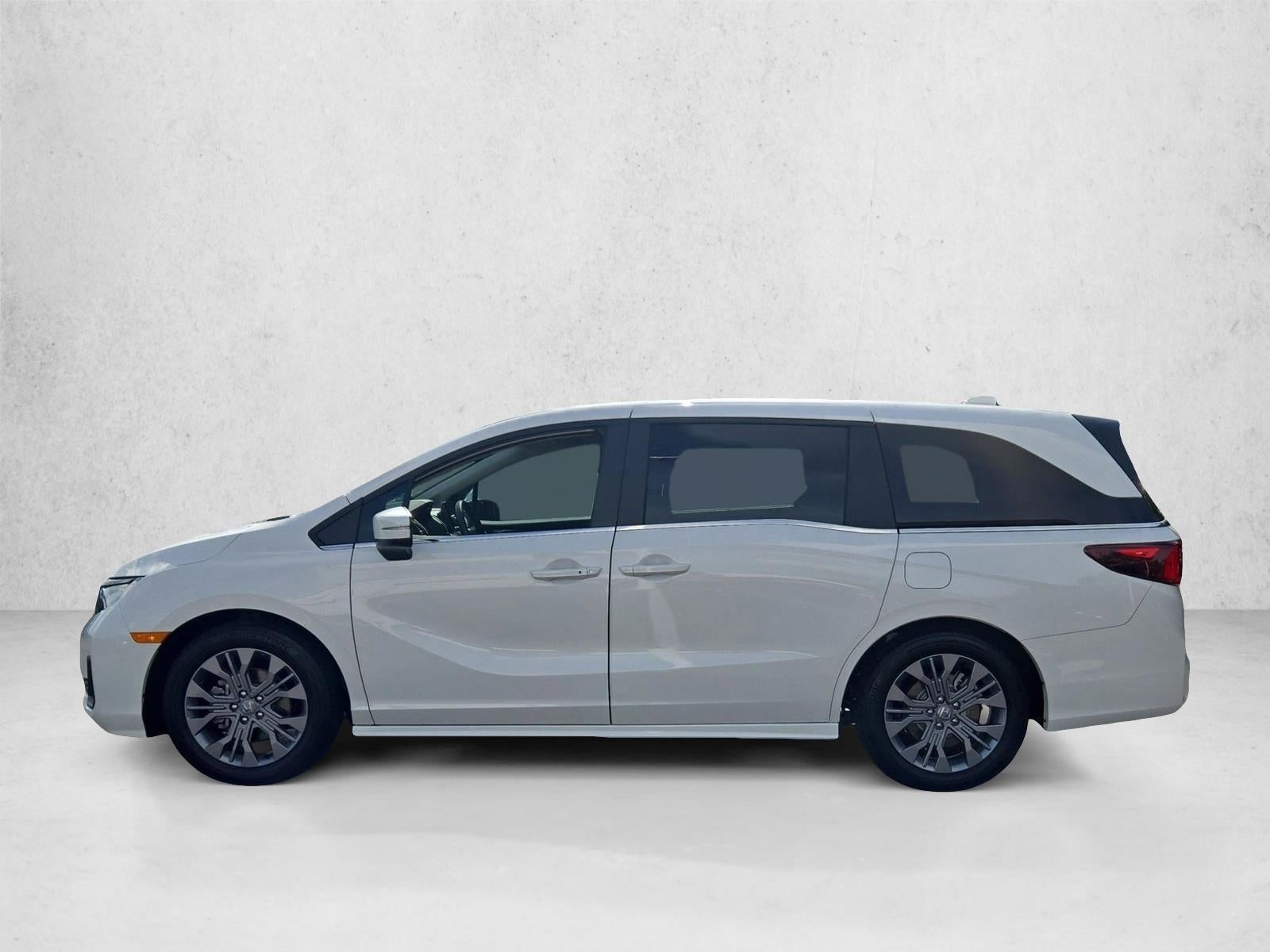 2026 Honda Odyssey Touring Auto