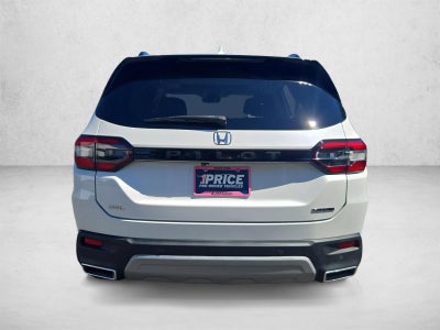 2025 Honda Pilot Touring AWD