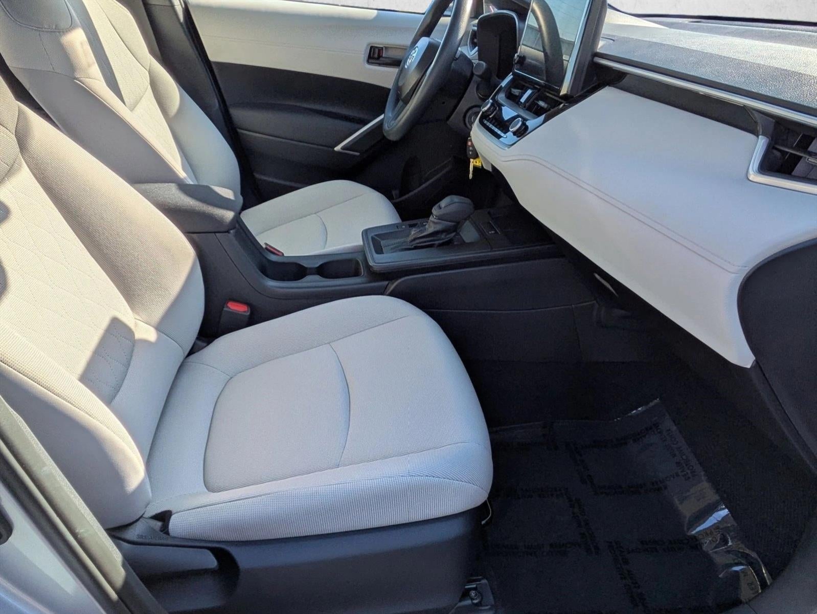 2026 Toyota Corolla Cross L 2WD (Natl)
