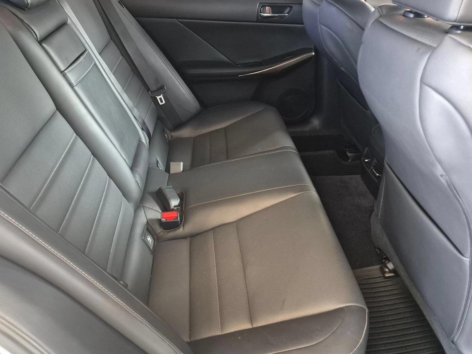 2014 Lexus IS 250 4dr Sport Sdn Auto RWD