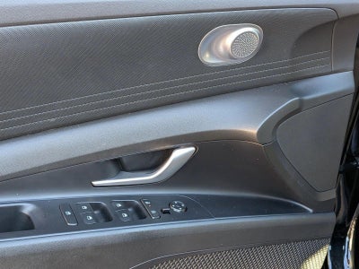 2024 Hyundai ELANTRA SE IVT