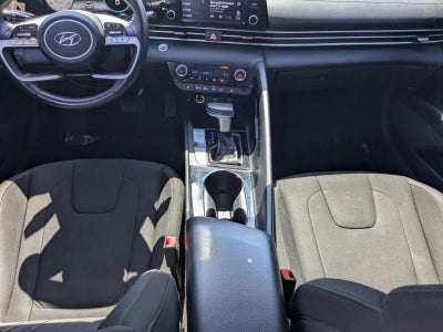 2021 Hyundai ELANTRA SEL IVT