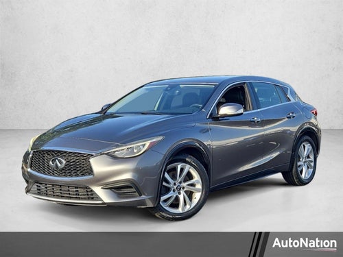 2017 INFINITI QX30 Luxury FWD