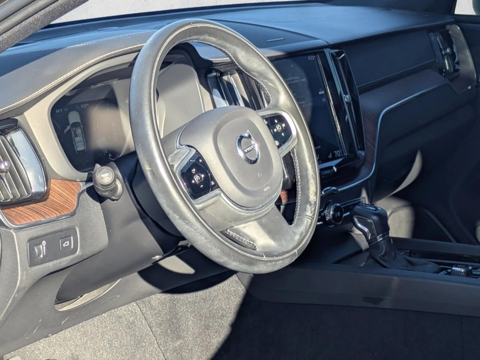 2020 Volvo XC60 T5 FWD Inscription