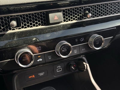 2024 Honda Civic Hatchback LX CVT