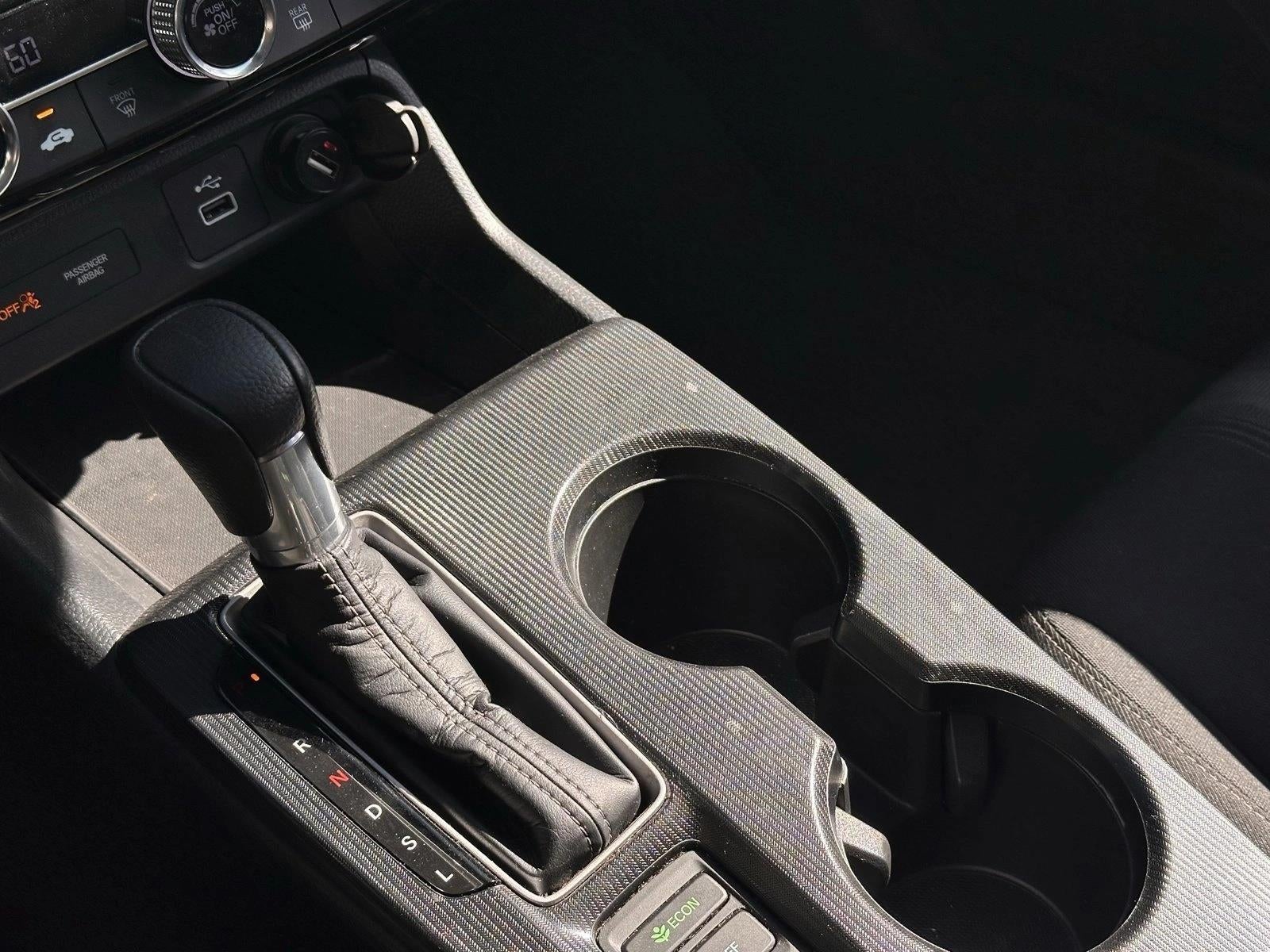 2024 Honda Civic Hatchback LX CVT