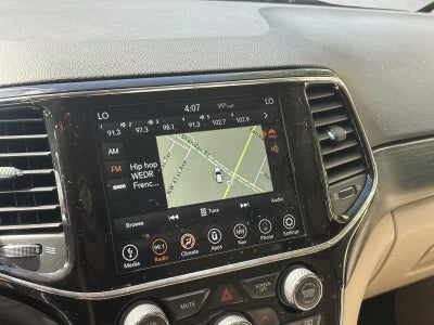 2019 Jeep Grand Cherokee Laredo E 4x4