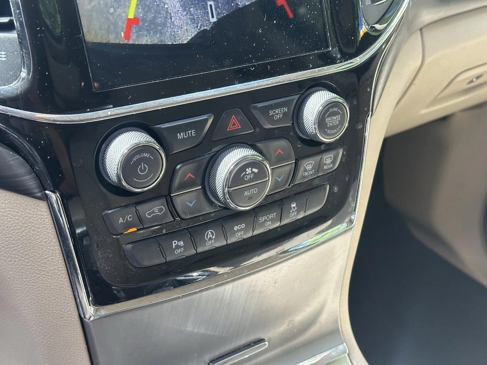 2019 Jeep Grand Cherokee Laredo E 4x4