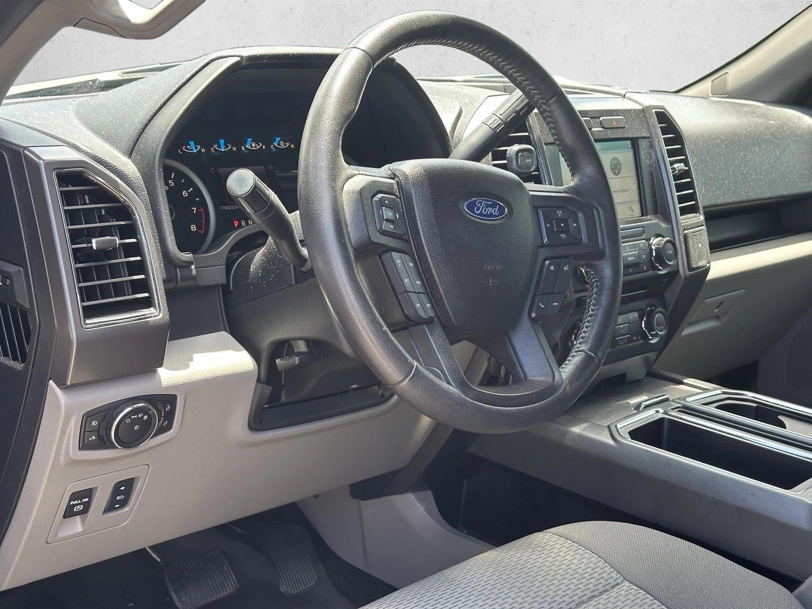 2017 Ford F-150 XLT 2WD SuperCab 6.5' Box