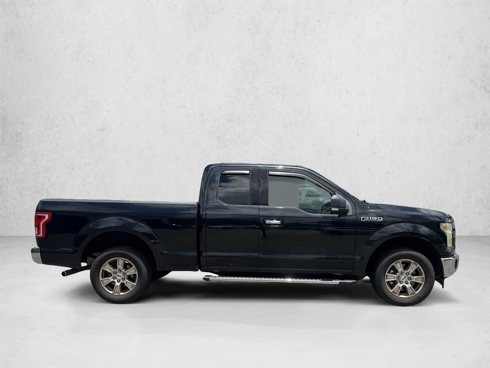 2017 Ford F-150 XLT 2WD SuperCab 6.5' Box