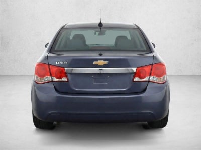 2013 Chevrolet Cruze Sedan LS (Automatic)