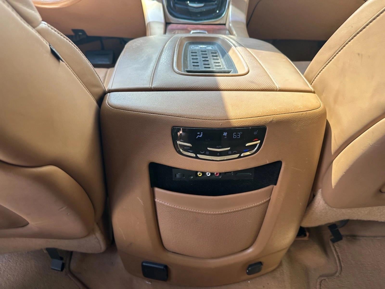 2015 Cadillac Escalade ESV 4WD Platinum