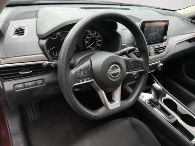2024 Nissan Altima 2.5 SV Sedan