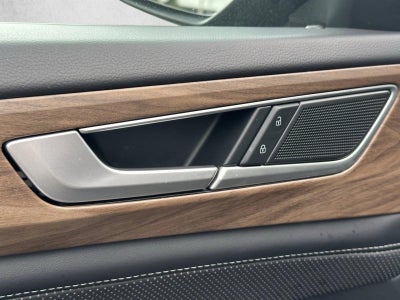 2025 Volkswagen Atlas 2.0T SE w/Technology FWD