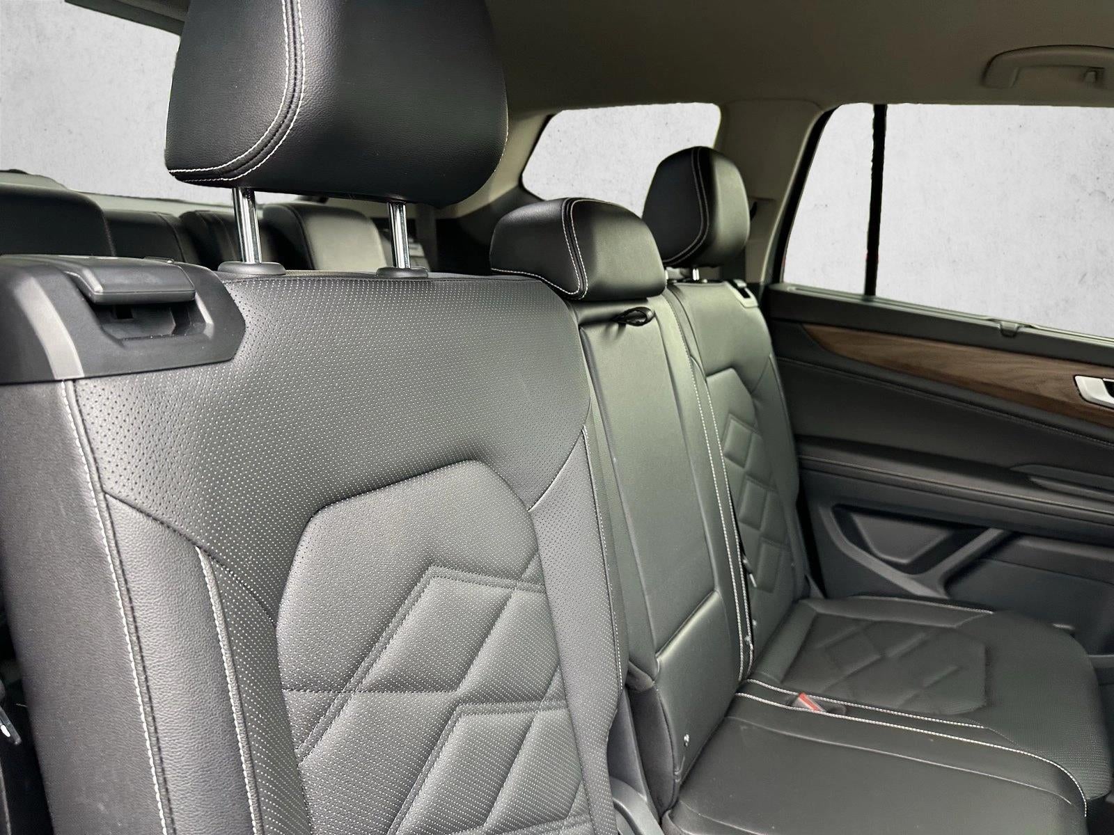 2025 Volkswagen Atlas 2.0T SE w/Technology FWD