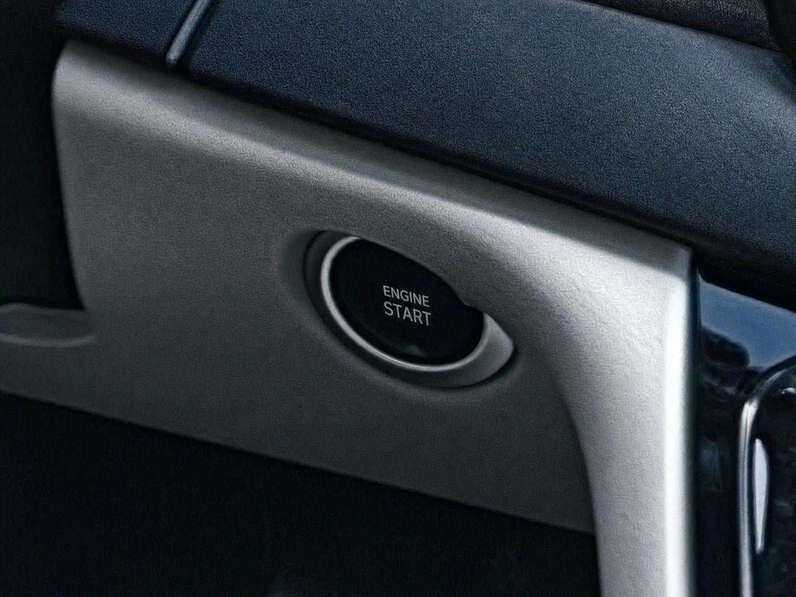 2021 Chrysler Voyager LXI FWD