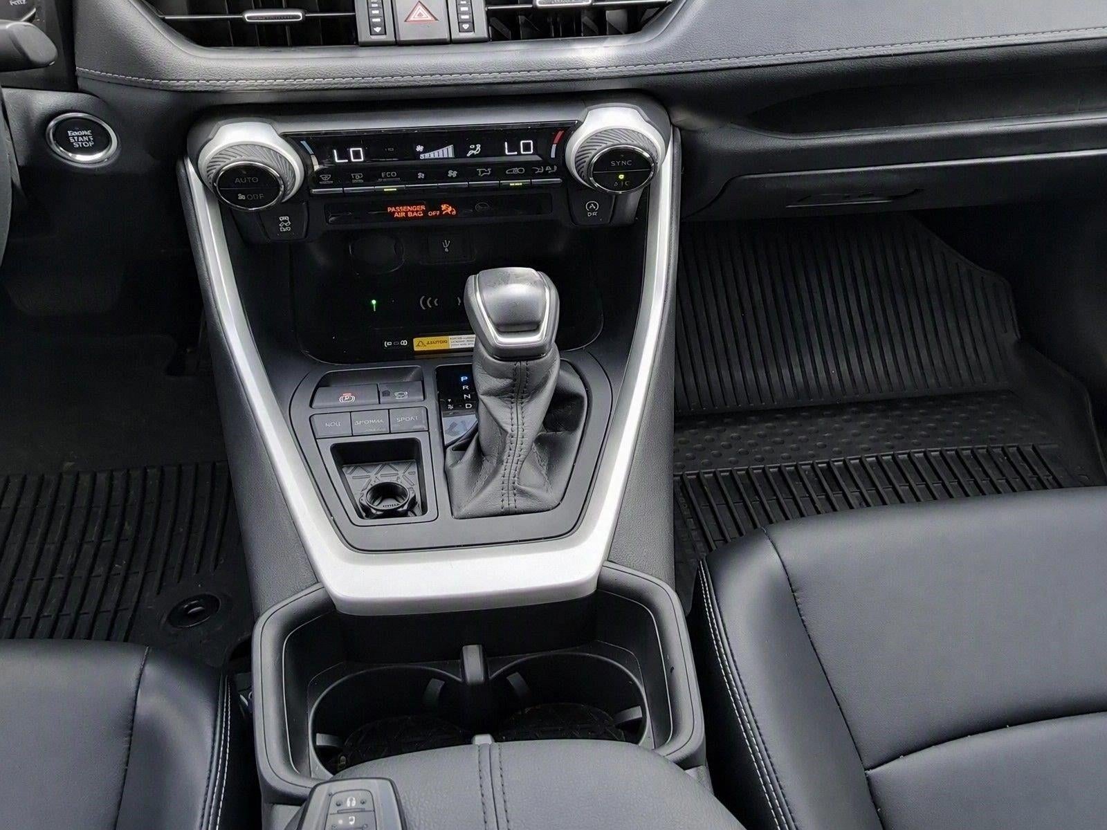 2022 Toyota RAV4 XLE Premium FWD (Natl)