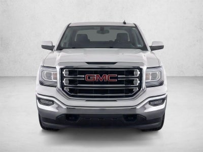 2017 GMC Sierra 1500 Crew Cab Short Box 2-Wheel Drive SLT