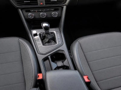 2022 Volkswagen Taos SE FWD
