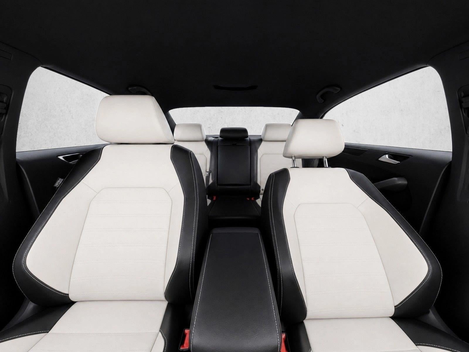 2015 Volkswagen Jetta 4dr Auto 1.8T Sport PZEV Sedan