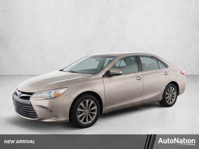 2015 Toyota Camry 4dr Sdn I4 Auto XLE (SE)