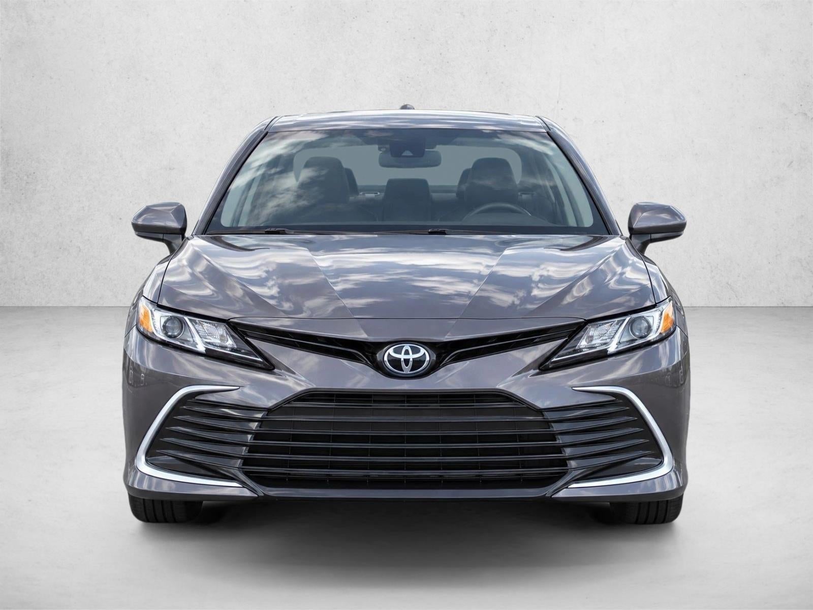 2024 Toyota Camry LE Auto (SE)
