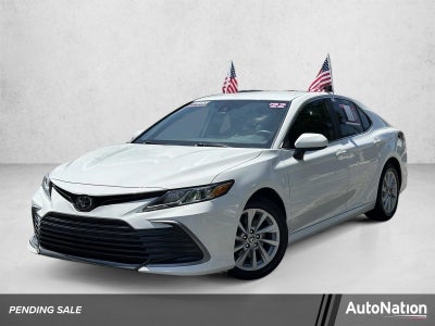 2022 Toyota Camry LE Auto (SE)