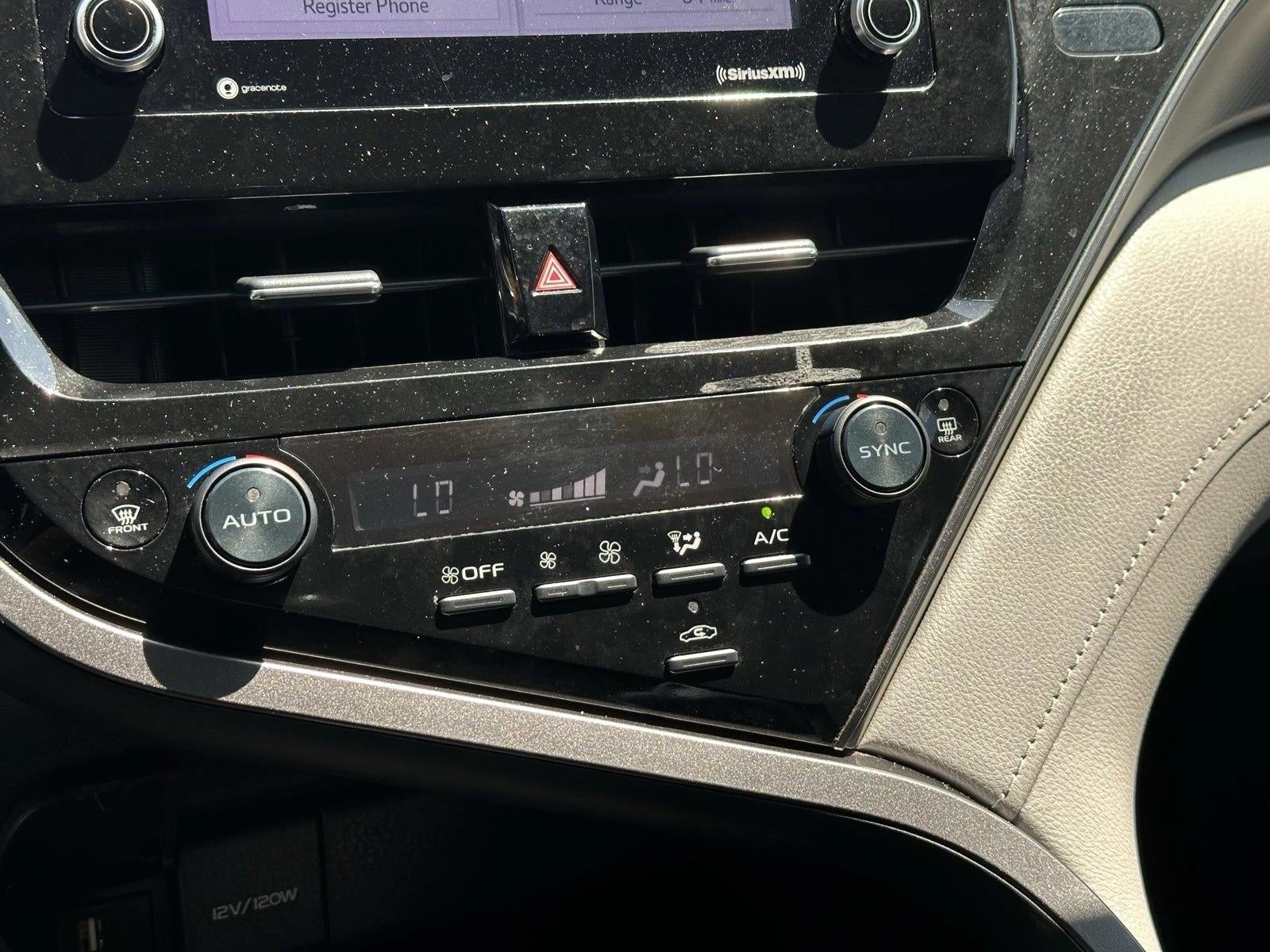 2022 Toyota Camry LE Auto (SE)