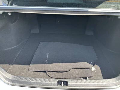 2022 Toyota Camry LE Auto (SE)