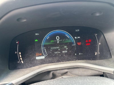 2025 Toyota Camry SE (SE)