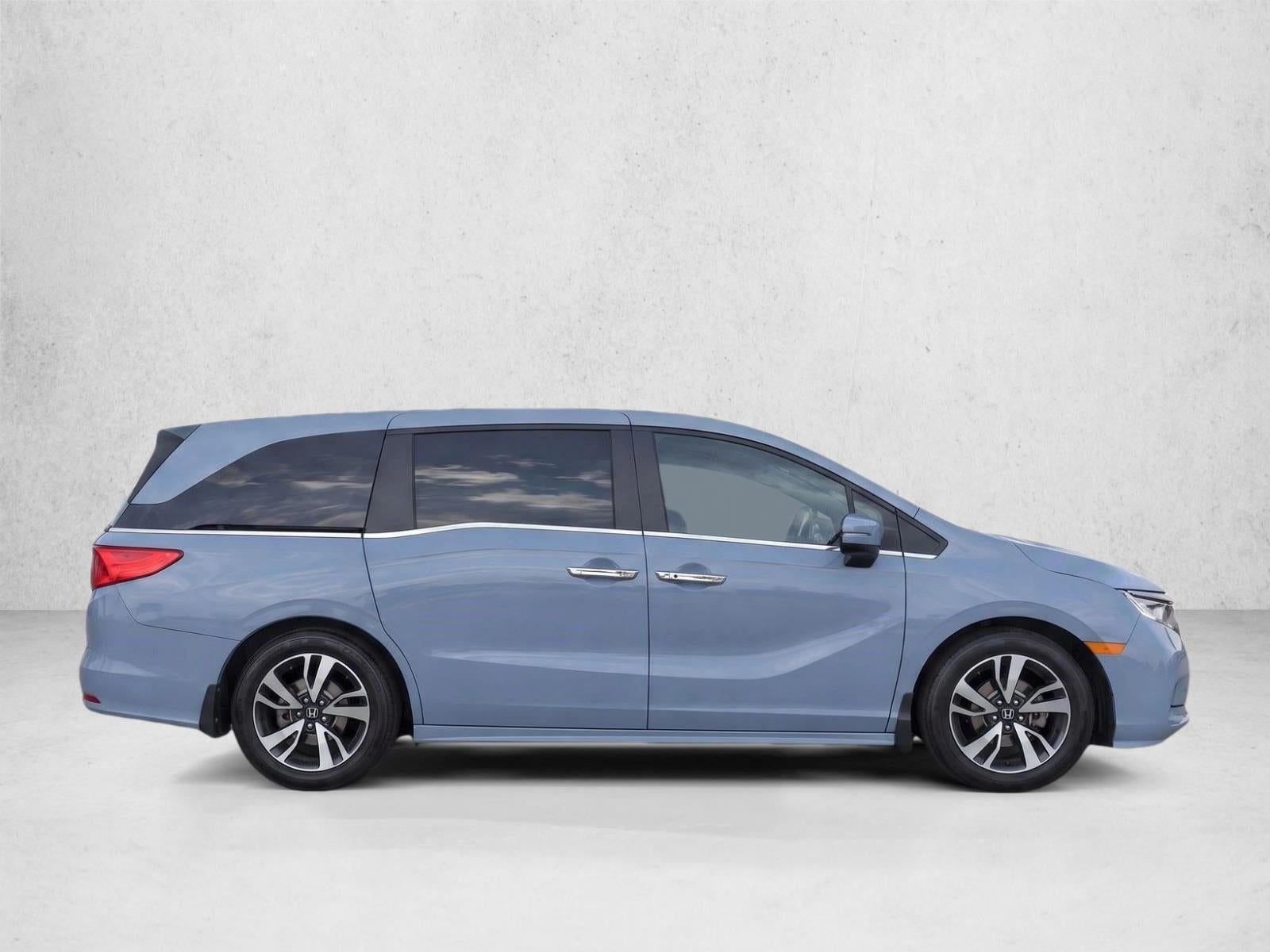 2024 Honda Odyssey Touring Auto