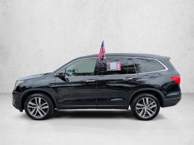 2016 Honda Pilot AWD Touring with DVD Rear Entertainment System and Navigation