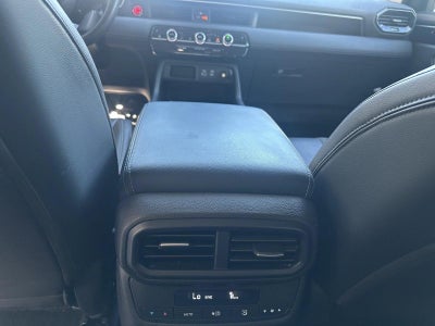 2023 Honda Pilot Touring 2WD