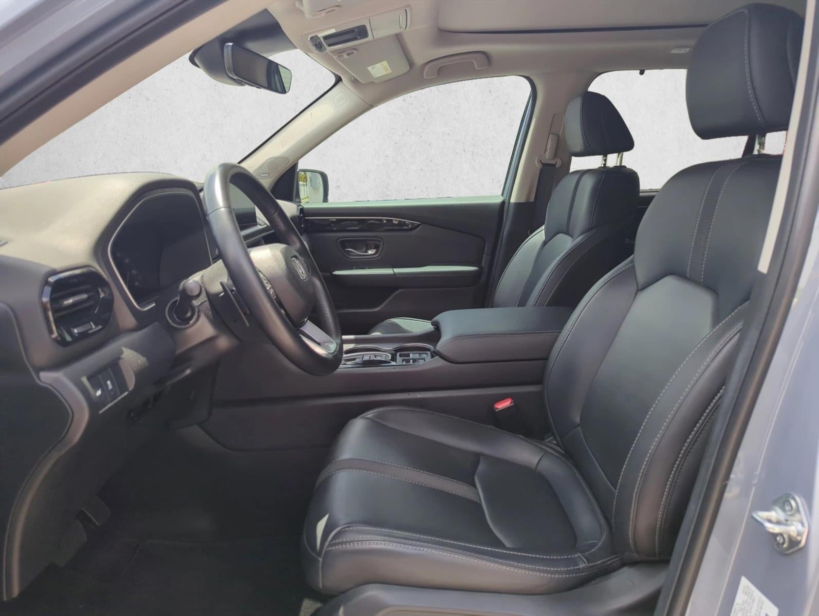 2025 Honda Pilot Touring 2WD