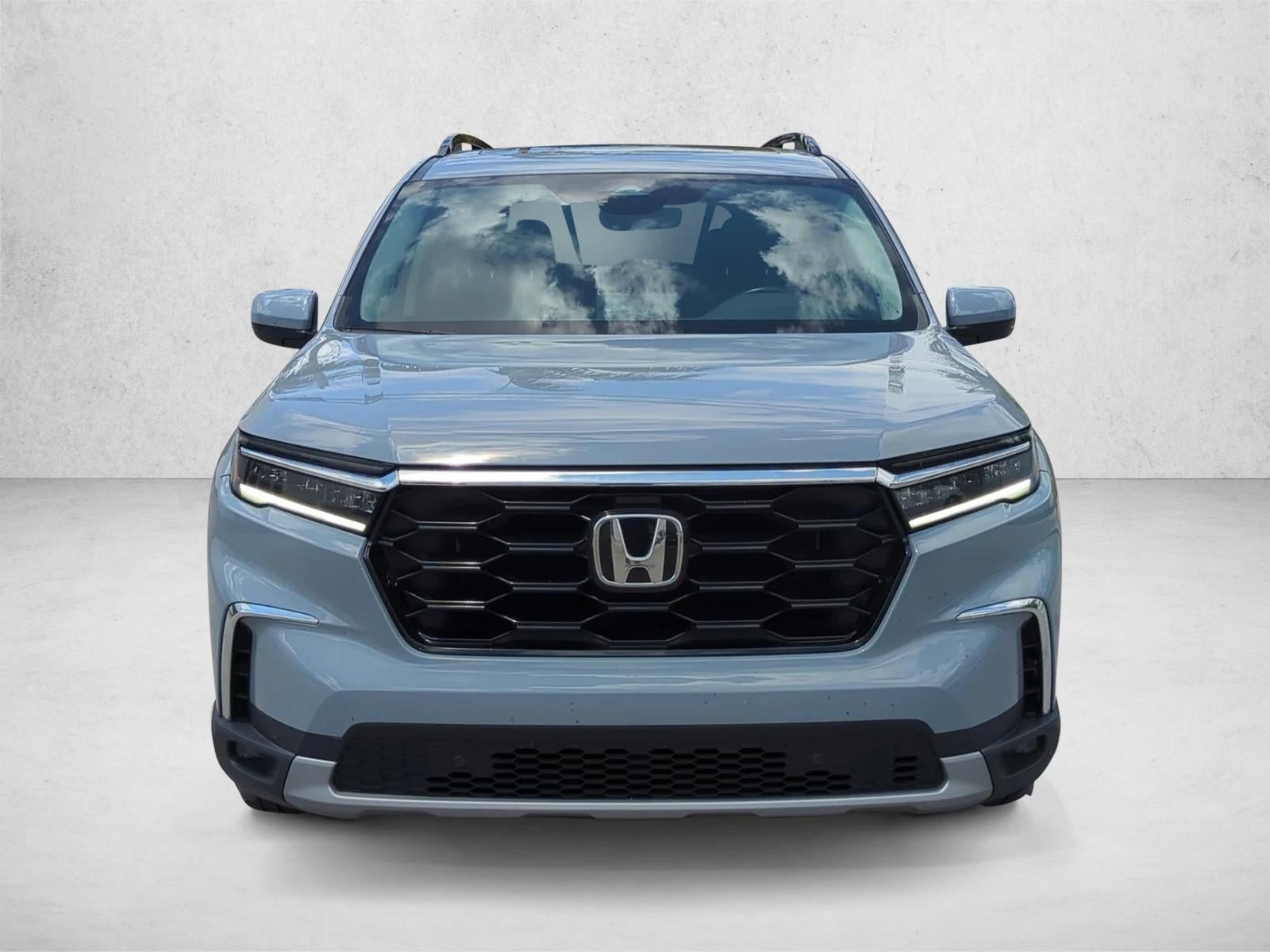 2025 Honda Pilot Touring 2WD