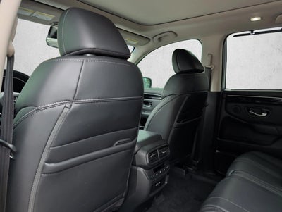 2024 Honda Pilot Touring 2WD