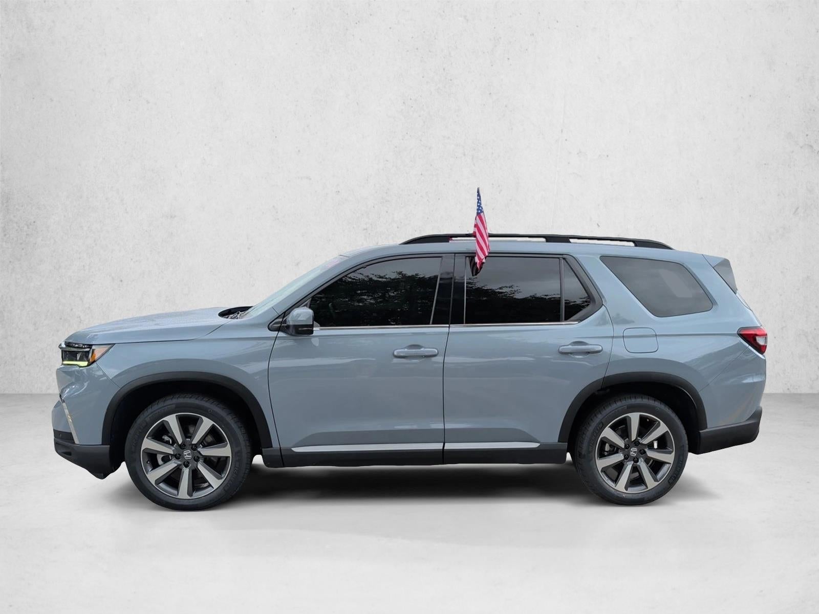 2024 Honda Pilot Touring 2WD