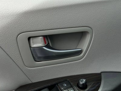 2020 Toyota Sienna XLE FWD 8-Passenger (Natl)