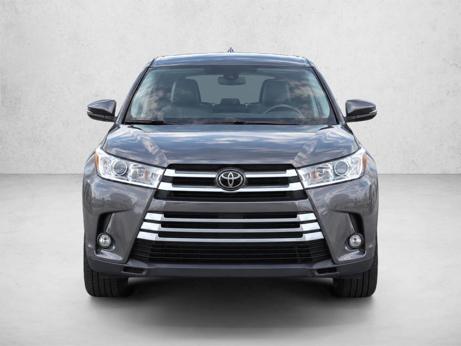 2019 Toyota Highlander LE Plus V6 FWD (SE)
