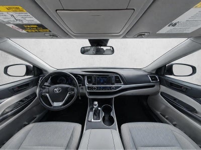 2019 Toyota Highlander LE Plus V6 FWD (SE)