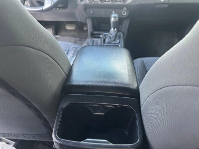2017 Toyota Tacoma SR5 Access Cab 6' Bed V6 4x4 AT (SE)